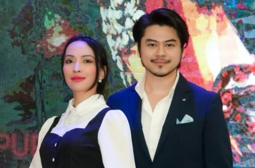  Kael Sedang Mendalami Ajaran Islam